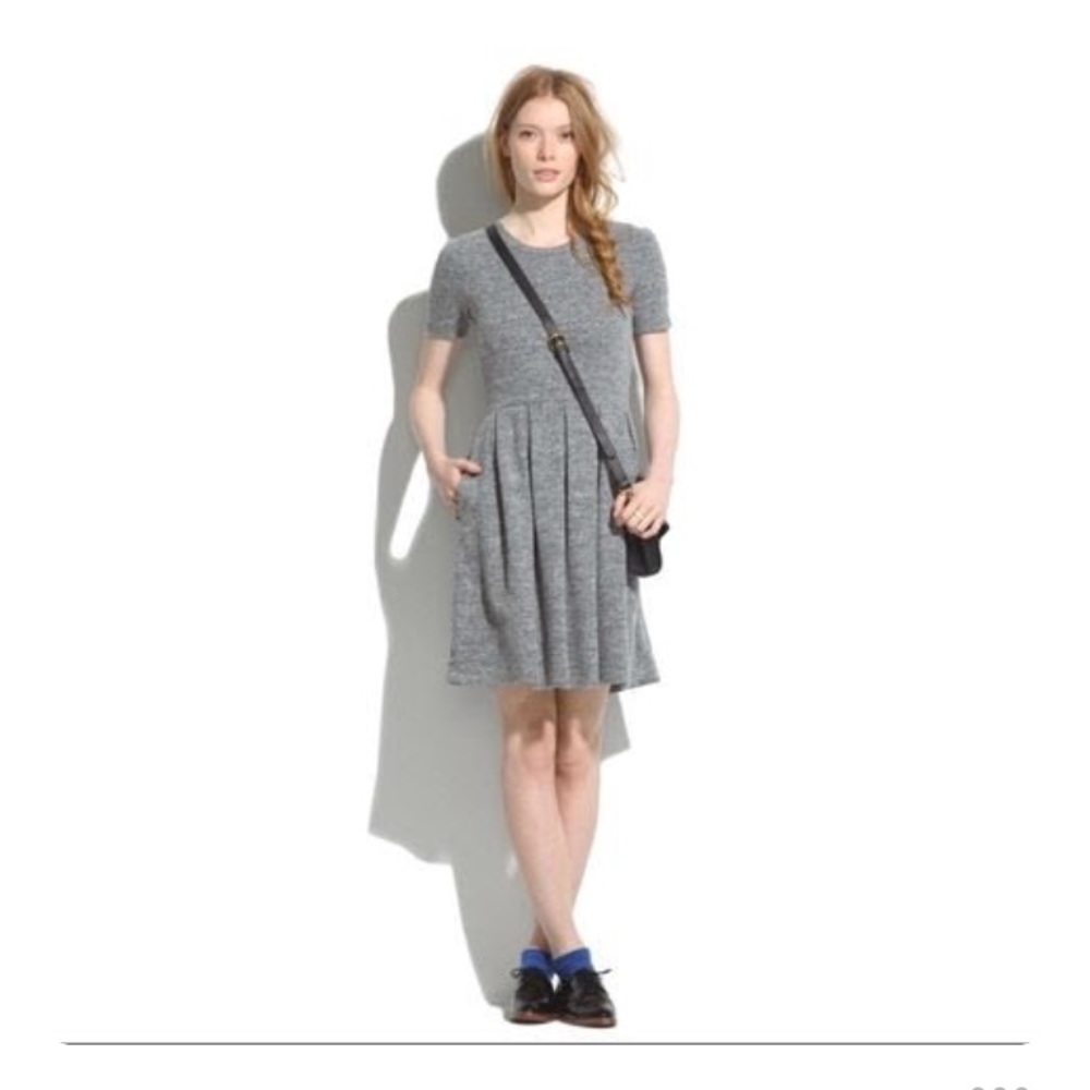 Madewell Heather Gray Short Sleeve Pleated Knit Dress